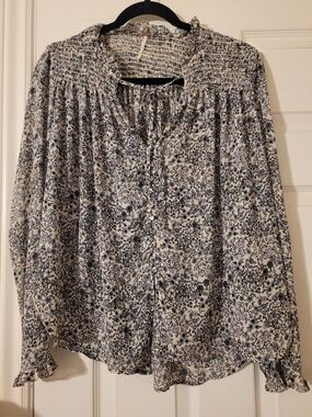 Free People White and Navy Floral Smocked Yoke Blouse